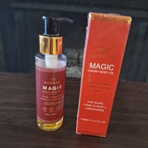 BESQUE MAGIC LUXURY BODY OIL>NATURAL  CRUELITY FREE VEGAN  REALLY WORKS  🥰